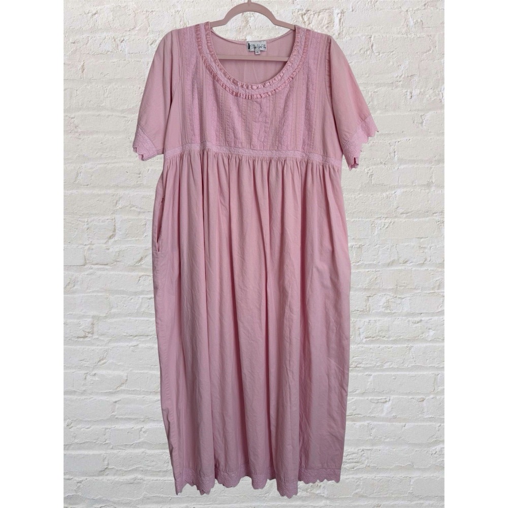 The 1 for U Pink Nightgown Women XL Eyelet Lace Smocked Cottagecore Cotton Pink